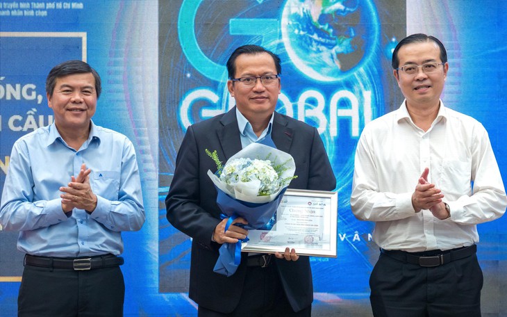 TP.HCM tổ chức chuỗi hoạt động về sách hưởng ứng Ngày Văn hóa Việt Nam - Ảnh 4.