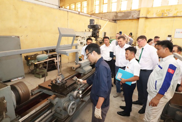Chín trường cao đẳng, trung cấp về địa phương gồm những trường nào, đang đào tạo gì? - Ảnh 1.