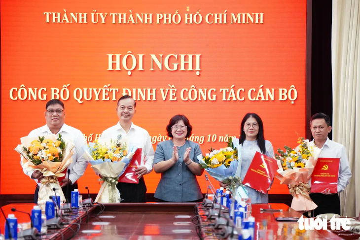 Thành ủy TP.HCM điều động 4 cán bộ về Ban Nghiên cứu phát triển - Ảnh 1.