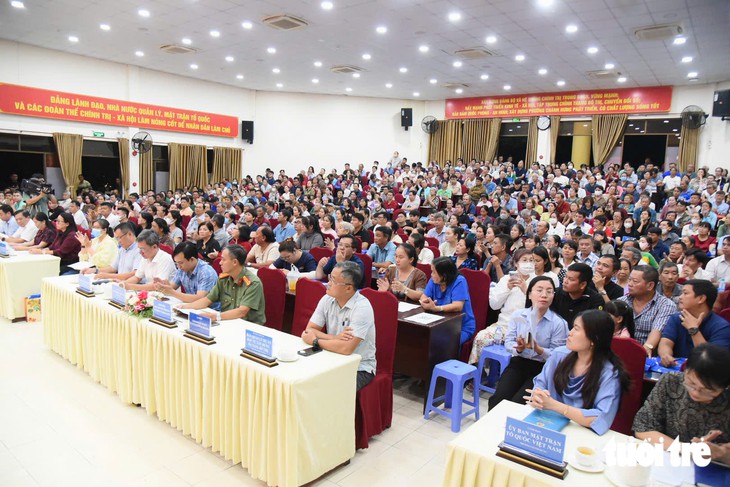 Phường Chánh Hưng thông tin thu hồi đất, lắng nghe nguyện vọng người dân bị ảnh hưởng của dự án cải tạo rạch Ông Bé - Ảnh 4.
