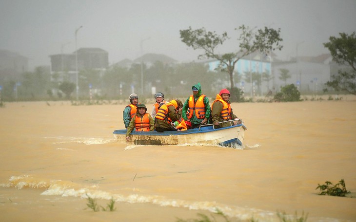 Đà Nẵng giao địa phương quyết định cho học sinh nghỉ học khi mưa lớn - Ảnh 6.