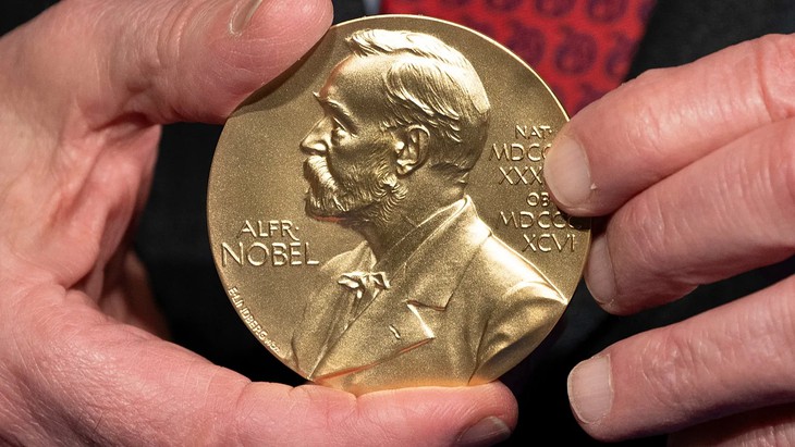 Giải Nobel Vật lý 2026 vinh danh... - Ảnh 1.