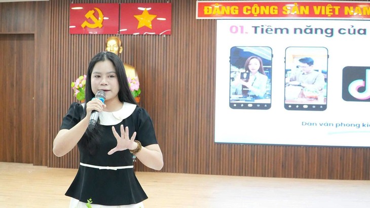 Hỗ trợ phụ nữ kỹ năng bán hàng trực tuyến, làm chủ công nghệ, chăm lo cộng đồng - Ảnh 4.