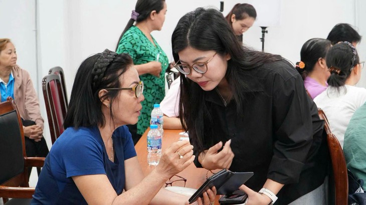 Hỗ trợ phụ nữ kỹ năng bán hàng trực tuyến, làm chủ công nghệ, chăm lo cộng đồng - Ảnh 1.
