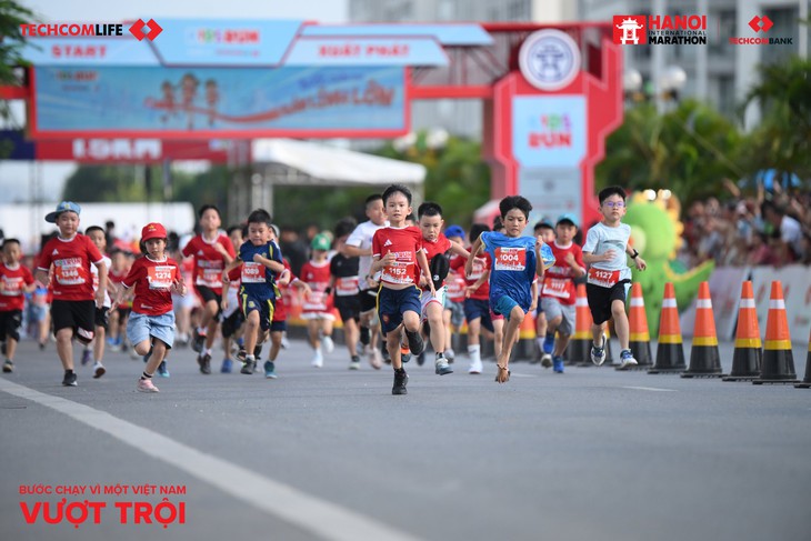 Bảo hiểm nhân thọ Techcom Life tài trợ chính giải chạy thiếu nhi Kids Run - Ảnh 1.