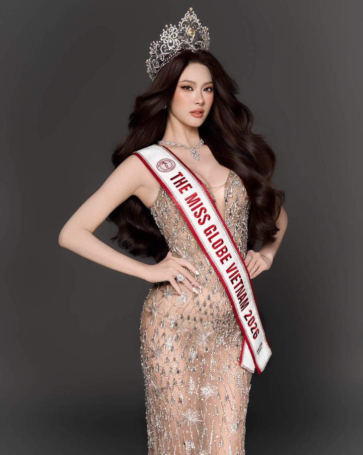 Cô gái từng làm nghề trang điểm nay mang sash Việt Nam thi The Miss Globe 2026 - Ảnh 6.