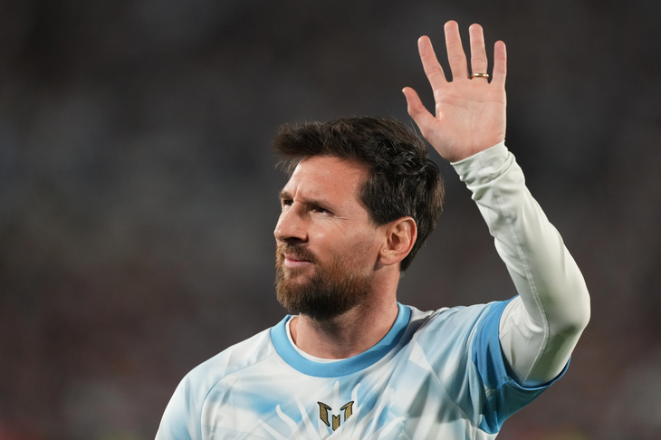 Những hình ảnh đẹp nhất trong ngày Messi chia tay đội tuyển Argentina - Ảnh 3.