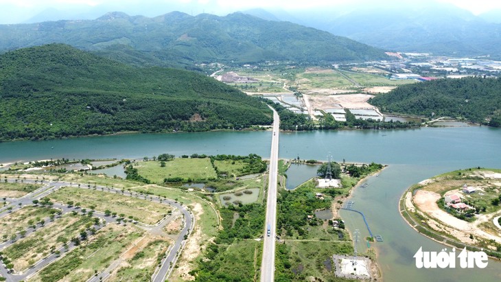 Đà Nẵng mở ‘Luồng xanh’ cho loạt dự án đầu tư công, có dự án mở rộng đường biển 2.633 tỉ đồng - Ảnh 2.