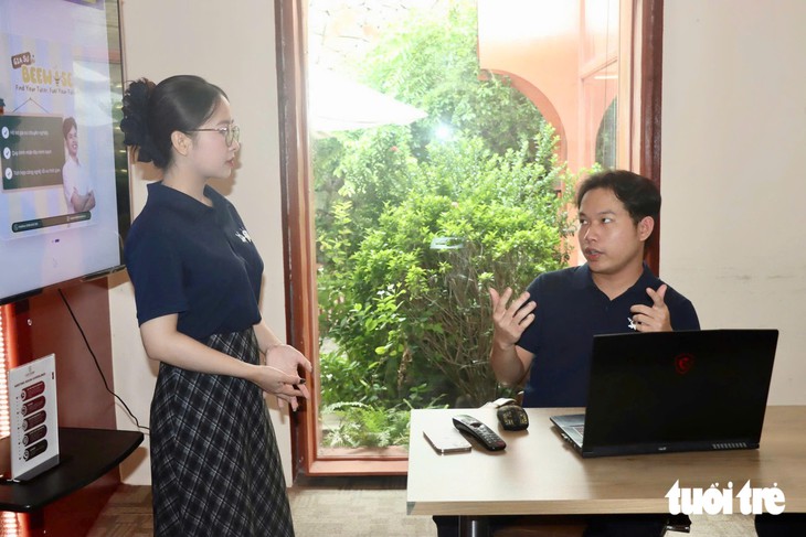 Tuổi Trẻ Startup Award: Nhóm sinh viên đưa AI tìm gia sư, tạo bài tập và cá nhân hóa việc học - Ảnh 8.