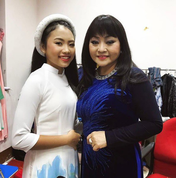 Vì sao Hương Lan xưng với Phương Mỹ Chi là 'bà nội'?  - Ảnh 2.