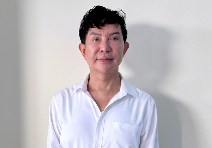 Mua ma túy rồi cùng quản lý hút, ca sĩ Long Nhật bị đề nghị truy tố - Ảnh 2.