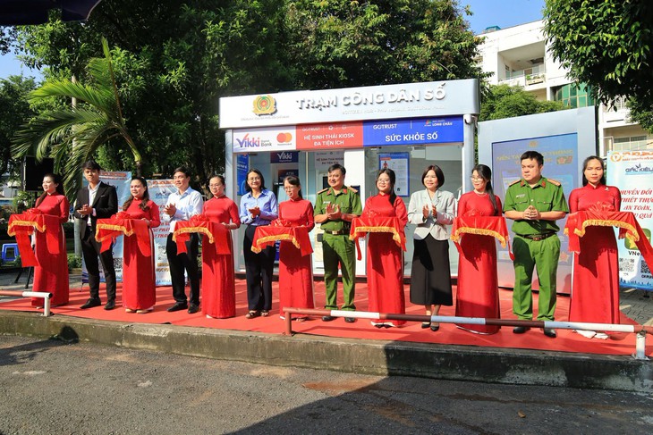 Tin tức sáng 8-10: Đề xuất nâng trợ cấp cho binh sĩ xuất ngũ; Khối ngoại và tự doanh bán ròng chứng khoán - Ảnh 3.