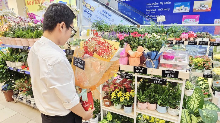 Saigon Co.op tung loạt ưu đãi kích cầu mua sắm dịp 20-10 - Ảnh 2.