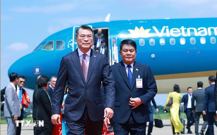 Thủ tướng Lê Minh Hưng bắt đầu thăm chính thức Lào - Ảnh 7.