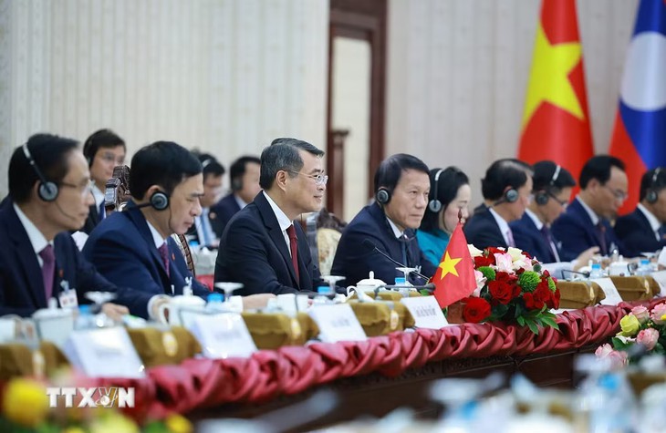 Việt Nam bàn giao hệ thống quản lý dân cư và CCCD tại Lào, khởi công Trường Đại học hữu nghị - Ảnh 4.