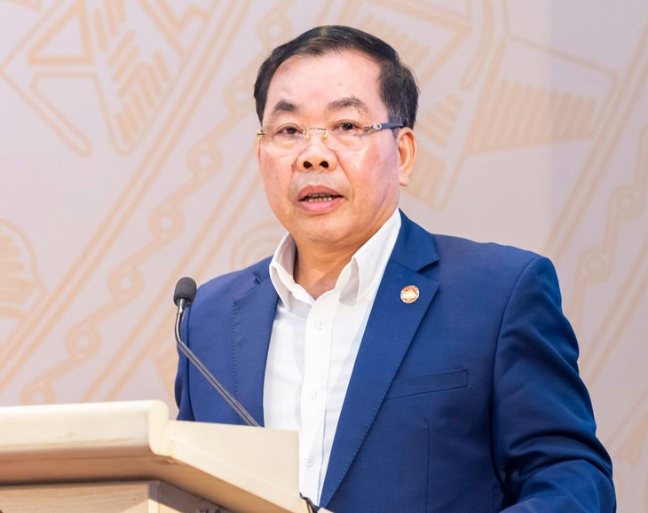 Khai phá tiềm năng, khuyến khích đảng viên tham gia đầu tư, kinh doanh, làm giàu chính đáng - Ảnh 3.