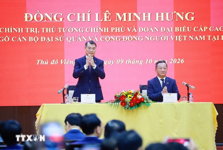 Thủ tướng kêu gọi doanh nhân, kiều bào mở rộng đầu tư, kết nối kinh tế Việt - Lào - Ảnh 3.