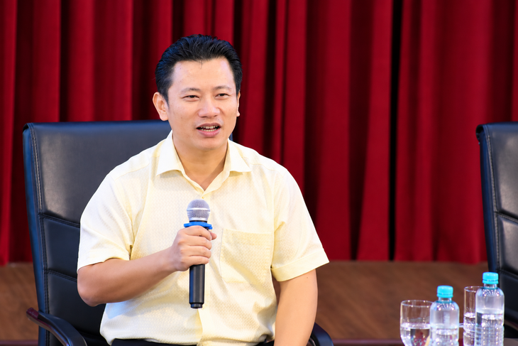 Người trẻ thích tâm sự với AI vì được an ủi, đôi khi còn được... nịnh - Ảnh 2.