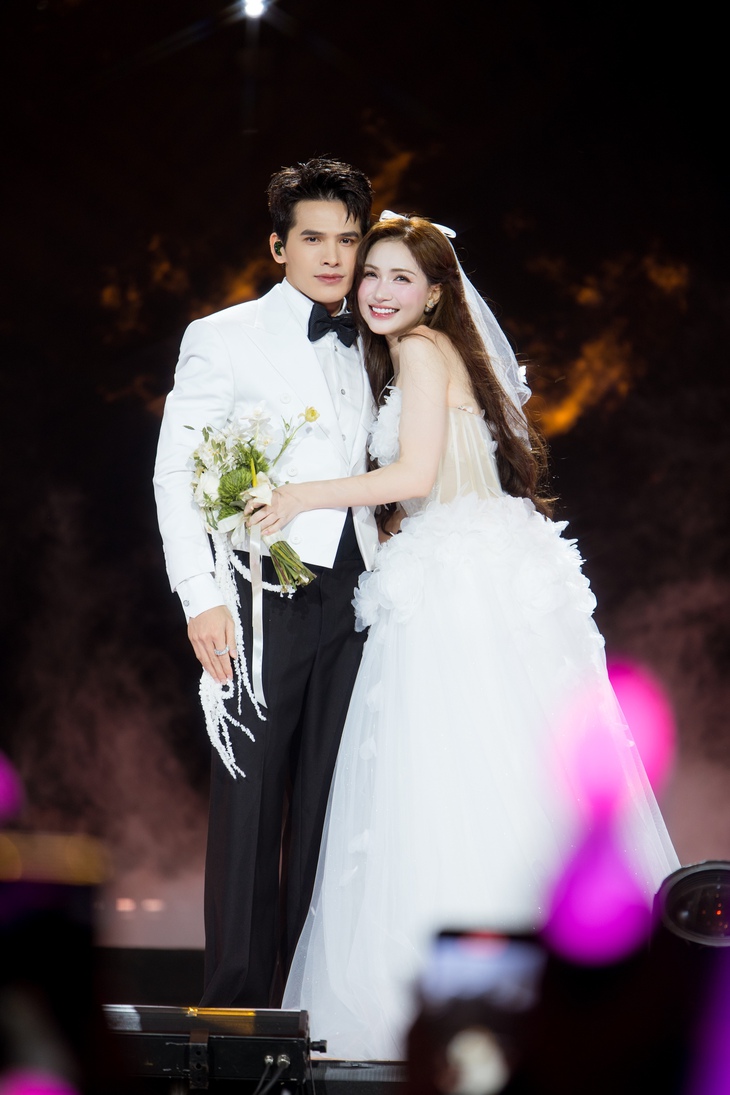 Hòa Minzy - Ảnh 6.