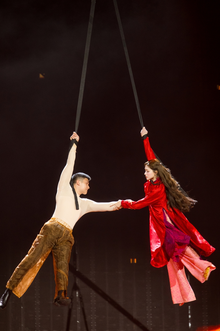 Hòa Minzy - Ảnh 4.