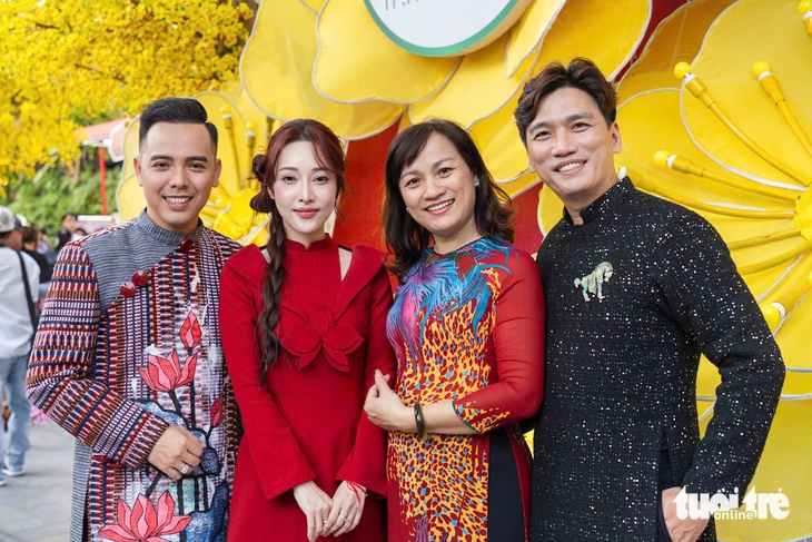 Lễ hội Tết Việt - Ảnh 5.