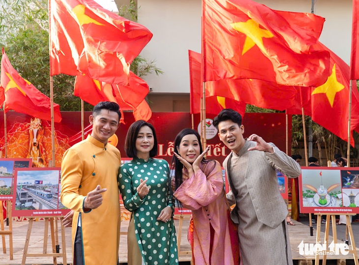 Lễ hội Tết Việt - Ảnh 7.