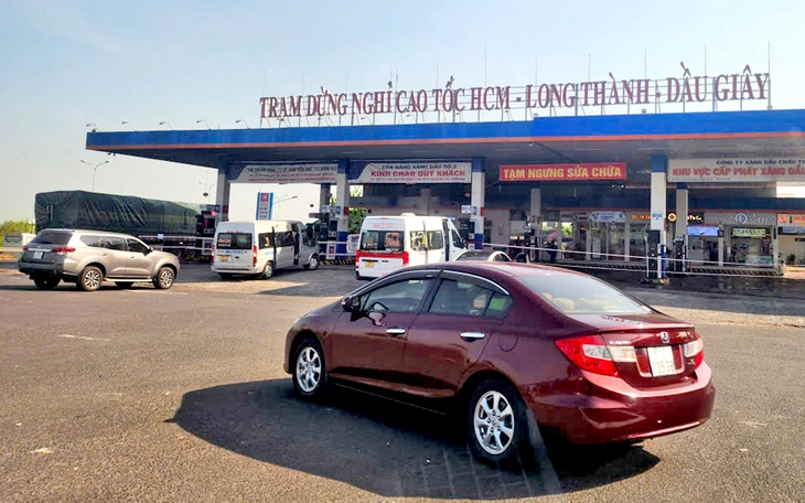 Lúng túng xử lý cây xăng ngưng bán ở cao tốc: Sở Công thương tỉnh Đồng Nai 'cầu cứu' Bộ Công thương  - Ảnh 2.