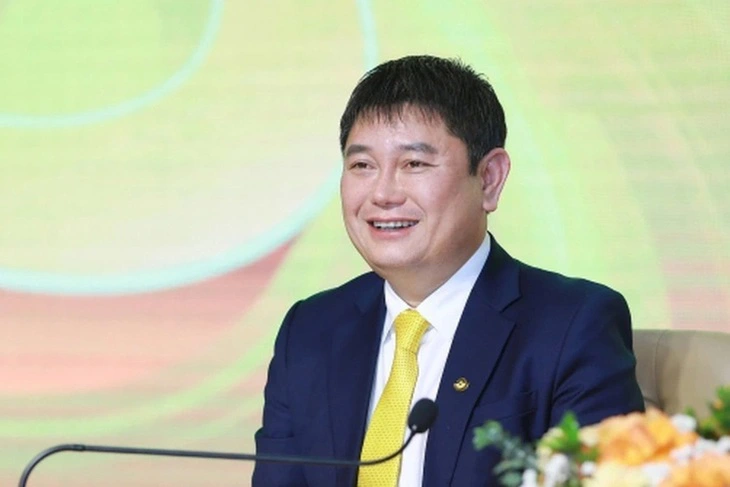 Cha con Tổng giám đốc Sacombank ‘ôm’ lượng lớn cổ phần Chứng khoán LPBank - Ảnh 1.