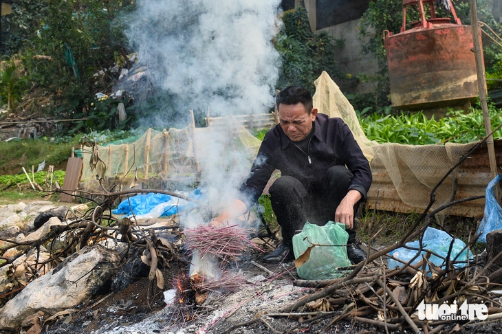 Thả cá chép không thả túi ni lông - Ảnh 4.