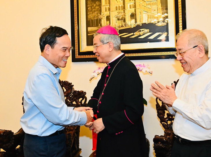 Bí thư Thành ủy TP.HCM Trần Lưu Quang thăm, chúc Tết chức sắc tiêu biểu các tôn giáo - Ảnh 2.