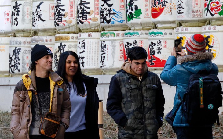 Hà Nội: Tết Nguyên đán nắng ấm nên đi đâu chơi? - Ảnh 5.