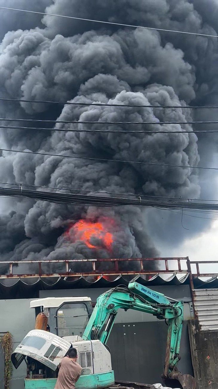 kho phế liệu - Ảnh 2.