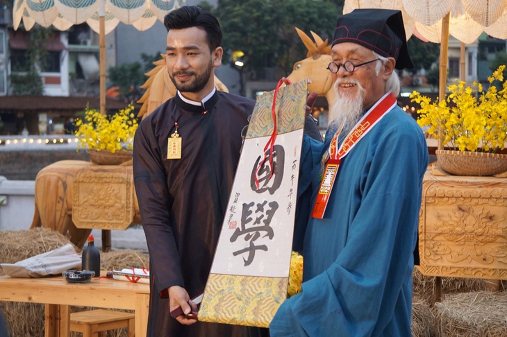 ông đồ - Ảnh 4.