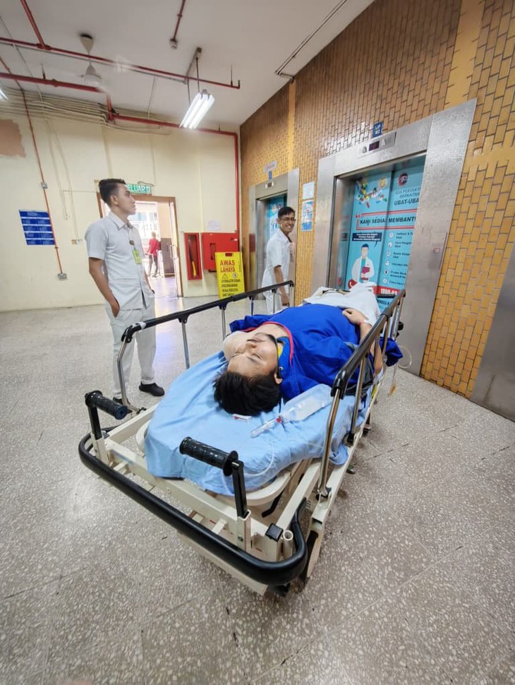 mở cửa ô tô - Ảnh 3.