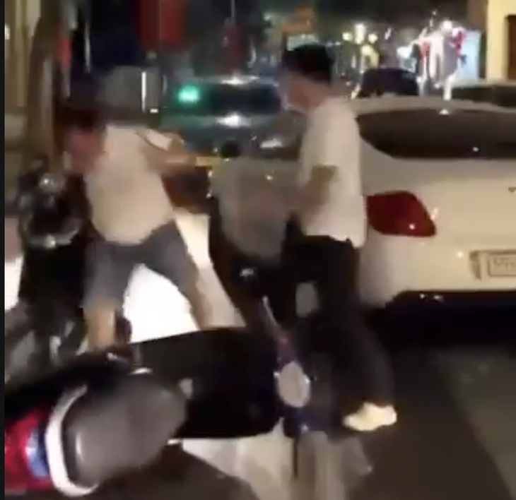 xe Bentley - Ảnh 2.