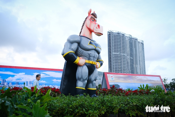 ngựa mặt quạu - Ảnh 2.