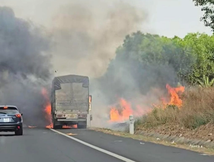 cao tốc - Ảnh 2.