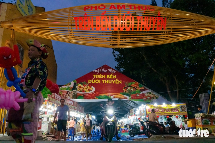 Trên bến dưới thuyền - Ảnh 12.