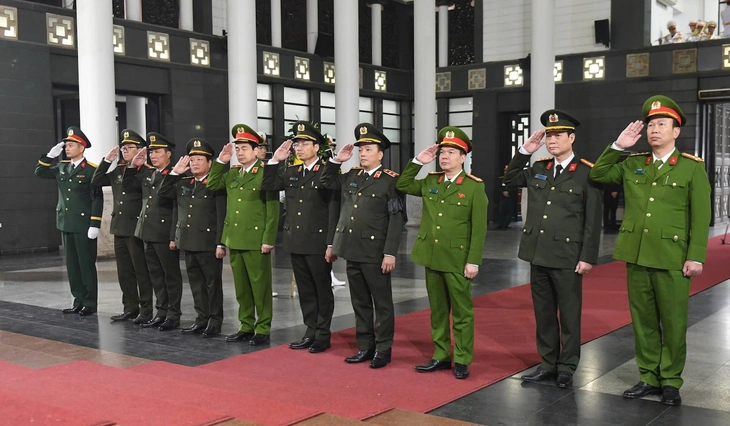 Thủ tướng cùng nhiều lãnh đạo viếng nguyên Phó chủ tịch Hội đồng Bộ trưởng Đoàn Duy Thành - Ảnh 8.