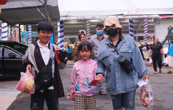 về quê đón Tết - Ảnh 3.