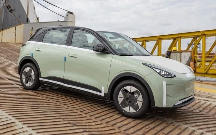 Geely EX5 hybrid sắp ra mắt Việt Nam: Có thể chạy thuần điện 200km, ăn xăng chỉ ngang xe máy - Ảnh 8.