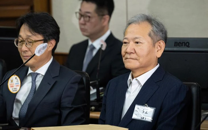 Hàn Quốc tuyên án chung thân cựu tổng thống Yoon Suk Yeol - Ảnh 2.