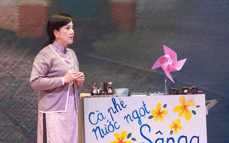 Tình yêu trên sân khấu cho ngày 8-3 - Ảnh 2.