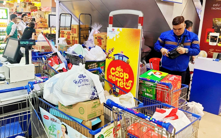 Tổng lãnh sự Pháp: Tết giúp tôi hiểu hơn về Việt Nam - Ảnh 2.