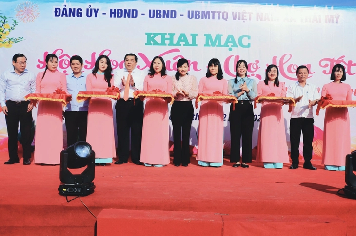Hội hoa xuân - Ảnh 3.