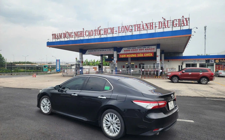 Ngừng bán hơn 20 ngày, Châu Thành muốn bán lại xăng dầu trên cao tốc TP.HCM – Long Thành - Ảnh 3.