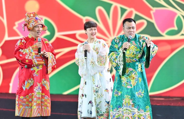 hội chợ mùa xuân - Ảnh 2.