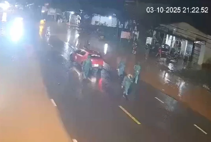 chủ tịch xã - Ảnh 2.