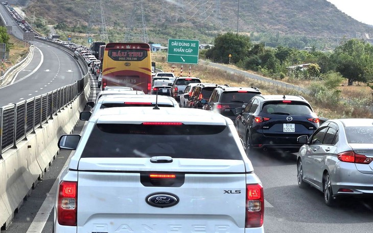 Thu phí cao tốc Vĩnh Hảo đến Dầu Giây ra sao? - Ảnh 2.