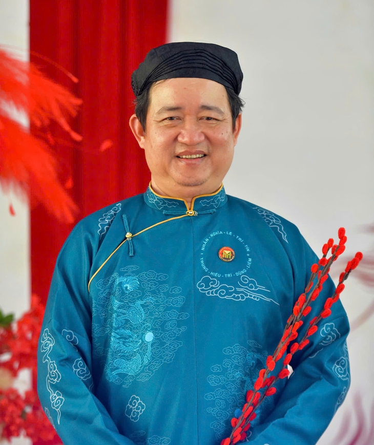 Tuổi nào xông đất năm Bính Ngọ 2026 để rước lộc vào nhà? - Ảnh 2. xông đất - Ảnh 2.